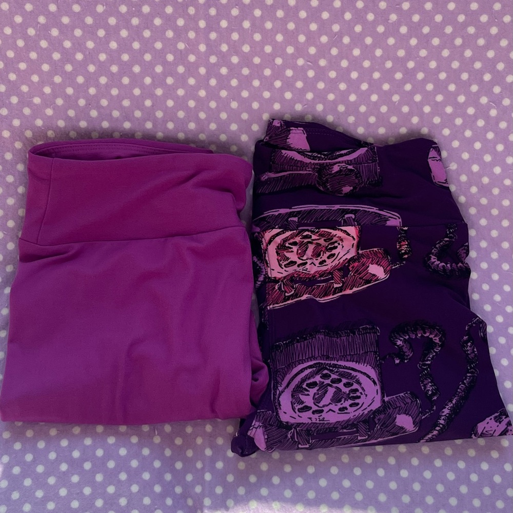 LuLaRoe Leggings - Purple and printed